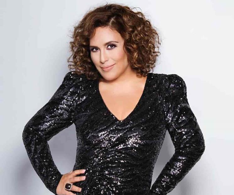 Angélica Vale tendrá su estrella en el Paseo de la Fama Angélica Vale tendrá su estrella en el Paseo de la Fama