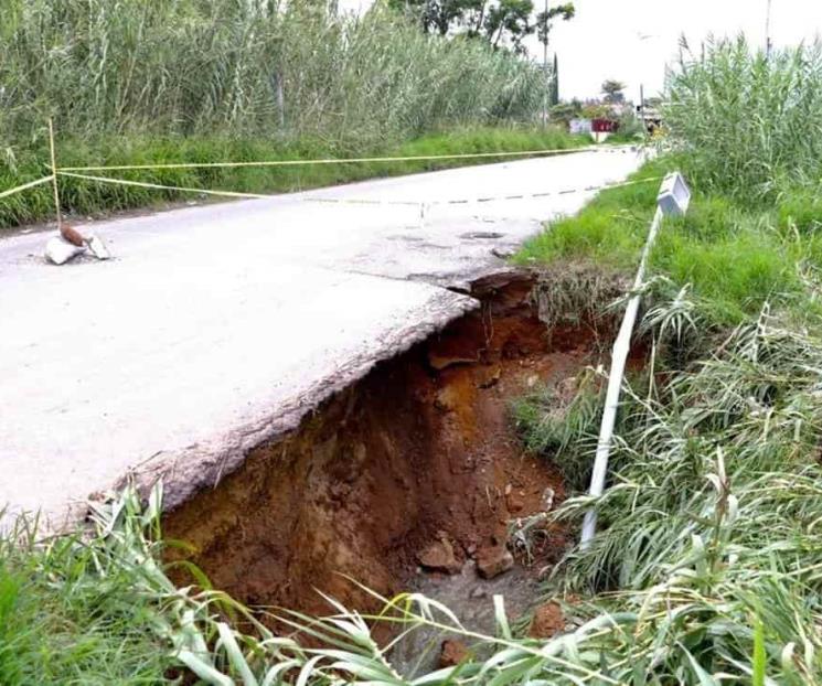 Advierten formación de 7 socavones en Oaxaca Advierten formación de 7 socavones en Oaxaca