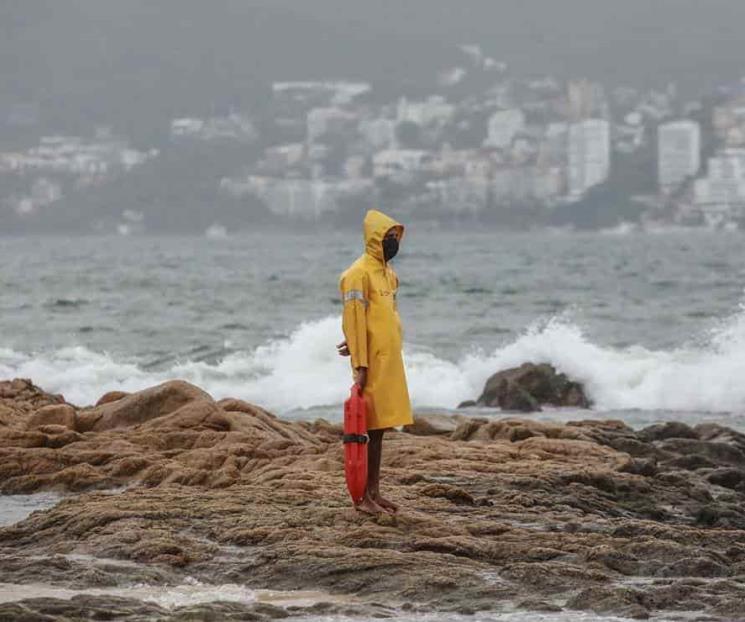 Tormenta Dolores toca tierra en costa de San Juan Aldama Tormenta Dolores toca tierra en costa de San Juan Aldama