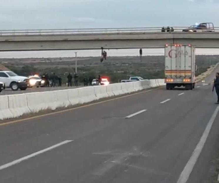 Hallan cuerpos colgados Hallan cuerpos colgados