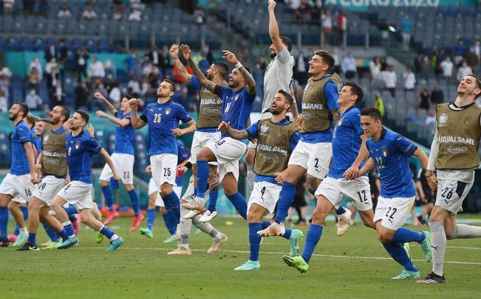 Avanza Italia como invicta a siguiente ronda de Eurocopa Avanza Italia como invicta a siguiente ronda de Eurocopa