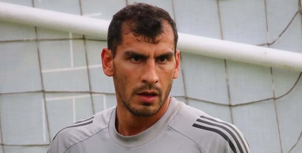 Chocan cabezas Nahuel y Fulgencio Chocan cabezas Nahuel y Fulgencio