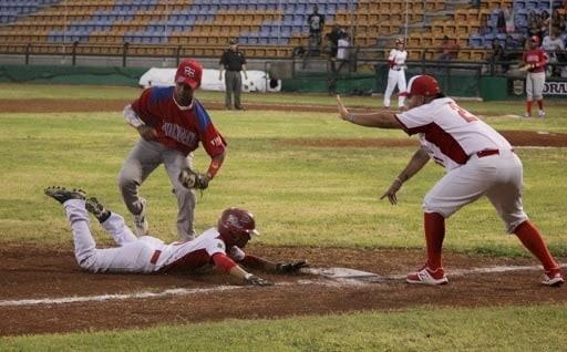 Apalea Dominicana al Tri olímpico de beisbol Apalea Dominicana al Tri olímpico de beisbol