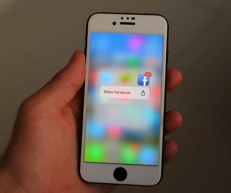 El peligro detrás en las publicaciones en redes sociales El peligro detrás en las publicaciones en redes sociales