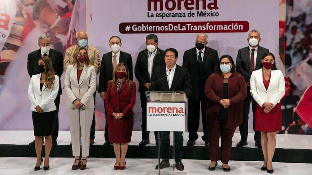 AMLO recibirá mañana a los 11 gobernadores electos de Morena AMLO recibirá mañana a los 11 gobernadores electos de Morena