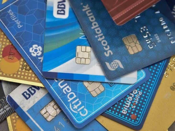 Anticipan alza de 20% en tarjetas de crédito Anticipan alza de 20% en tarjetas de crédito