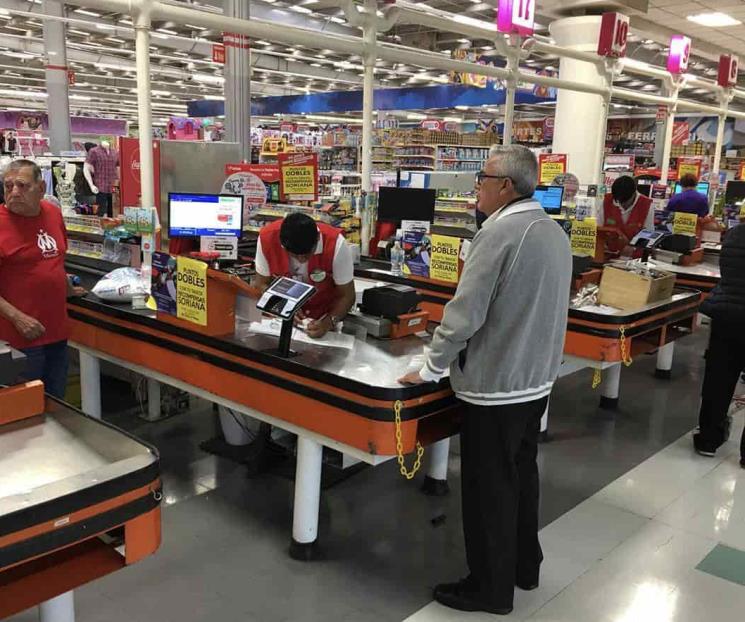 Abren puertas a adultos mayores empacadores Abren puertas a adultos mayores empacadores