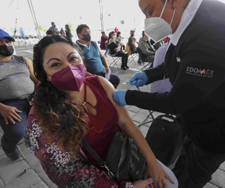 Vacunarán a personas de 40 a 49 en Edomex