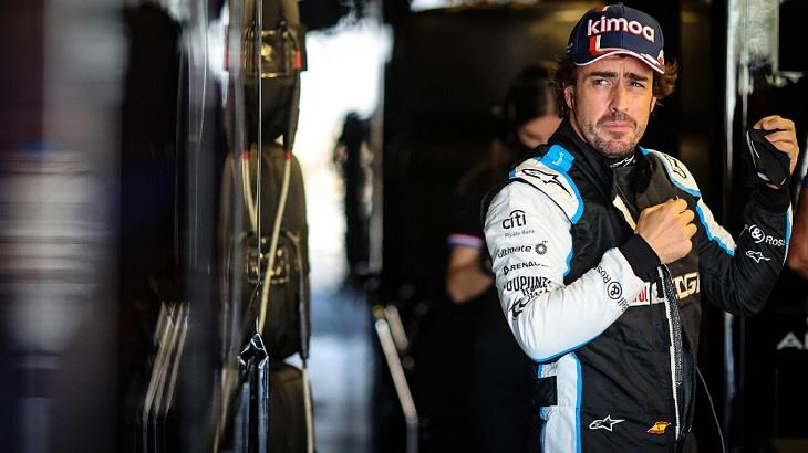Fernando Alonso planea llegar al 2024 con Alpine Fernando Alonso planea llegar al 2024 con Alpine