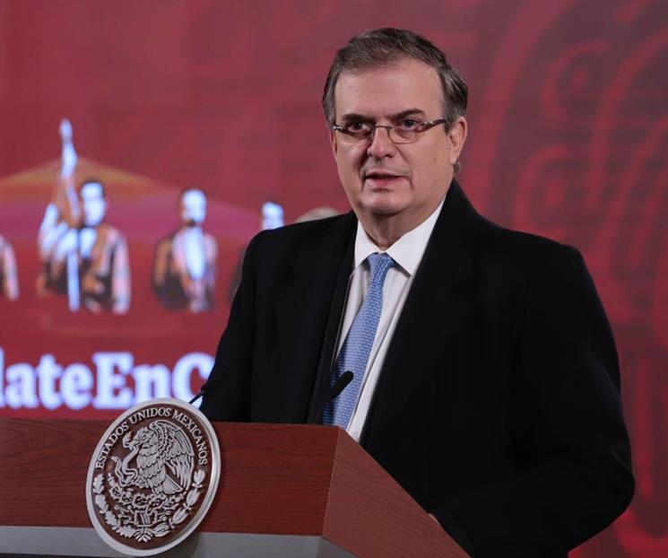 Marcelo Ebrard lamenta colapso de edificio en Miami
