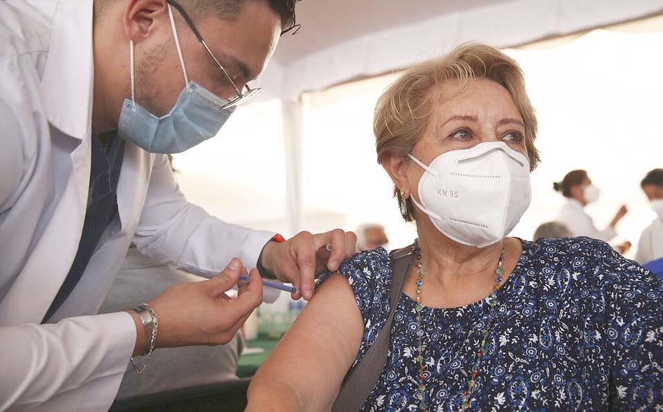 Hay desesperación en Guadalupe por atraso de segunda dosis Hay desesperación en Guadalupe por atraso de segunda dosis