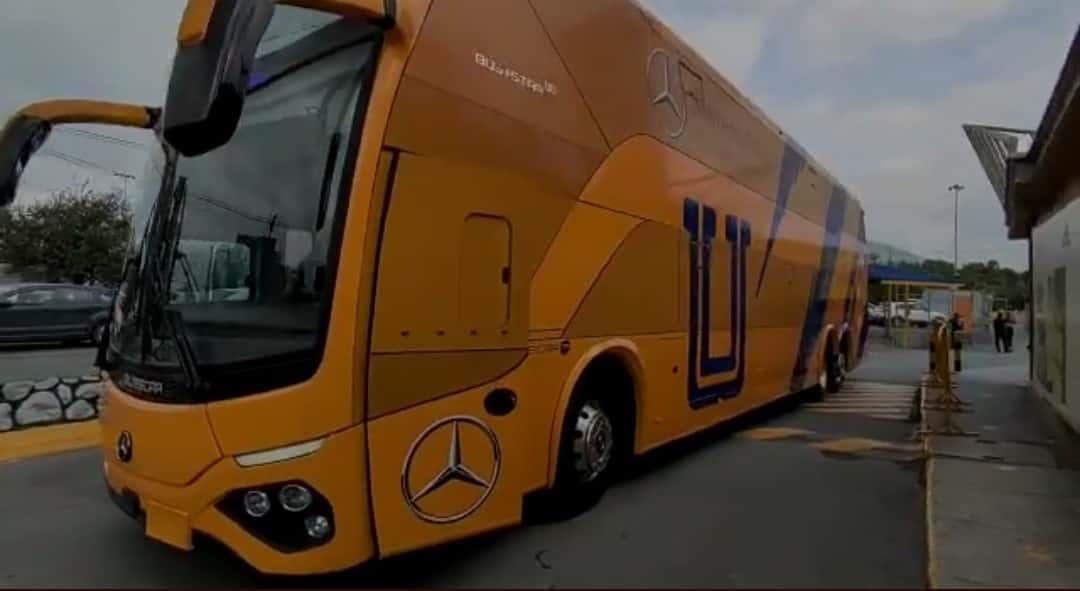 Estrenan Tigres autobús; sería adelanto de nuevo uniforme