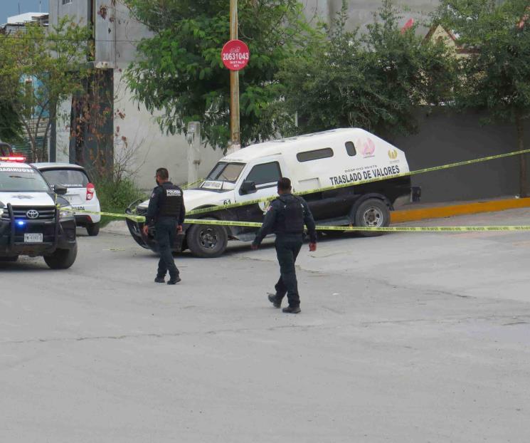 Roban 2 mdp de camión de valores Roban 2 mdp de camión de valores