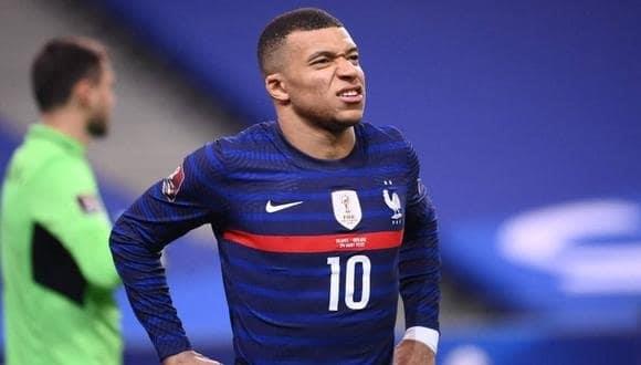 Critican en Francia actuación de Mbappé en Eurocopa Critican en Francia actuación de Mbappé en Eurocopa