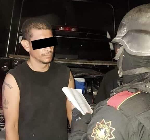 Detienen a 3 personas con droga en Pesquería Detienen a 3 personas con droga en Pesquería