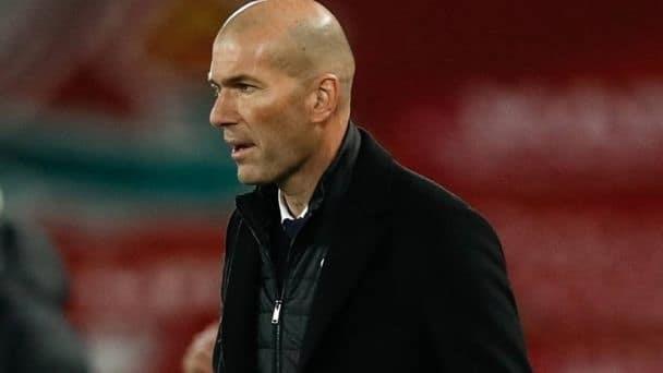 Zidane asumiría el timón de Francia Zidane asumiría el timón de Francia
