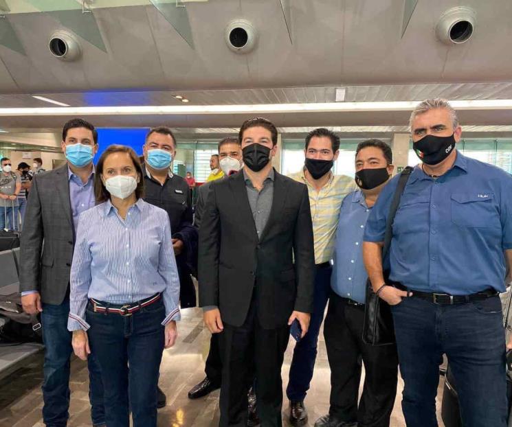 Viajan Samuel y alcaldes electos a Guadalajara Viajan Samuel y alcaldes electos a Guadalajara