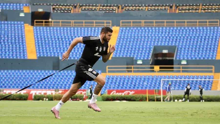 Vuelven André y Luis Quiñones Vuelven André y Luis Quiñones