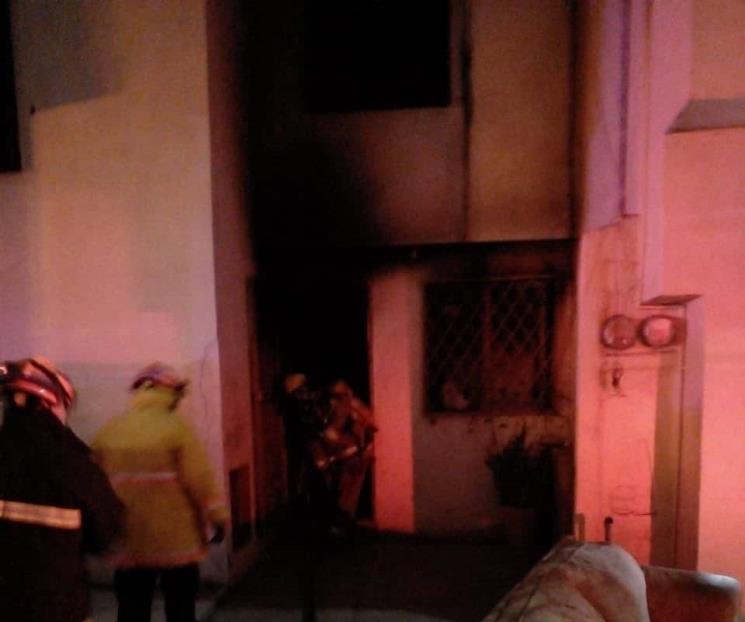 Se incendia casa en Apodaca Se incendia casa en Apodaca