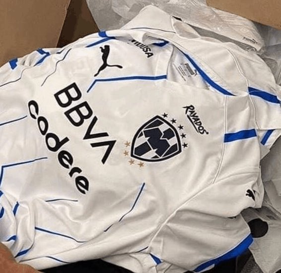 Así sería el jersey de visita albiazul Así sería el jersey de visita albiazul