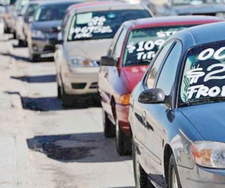 Regularizar autos chocolate premiaría ilegalidad: Coparmex