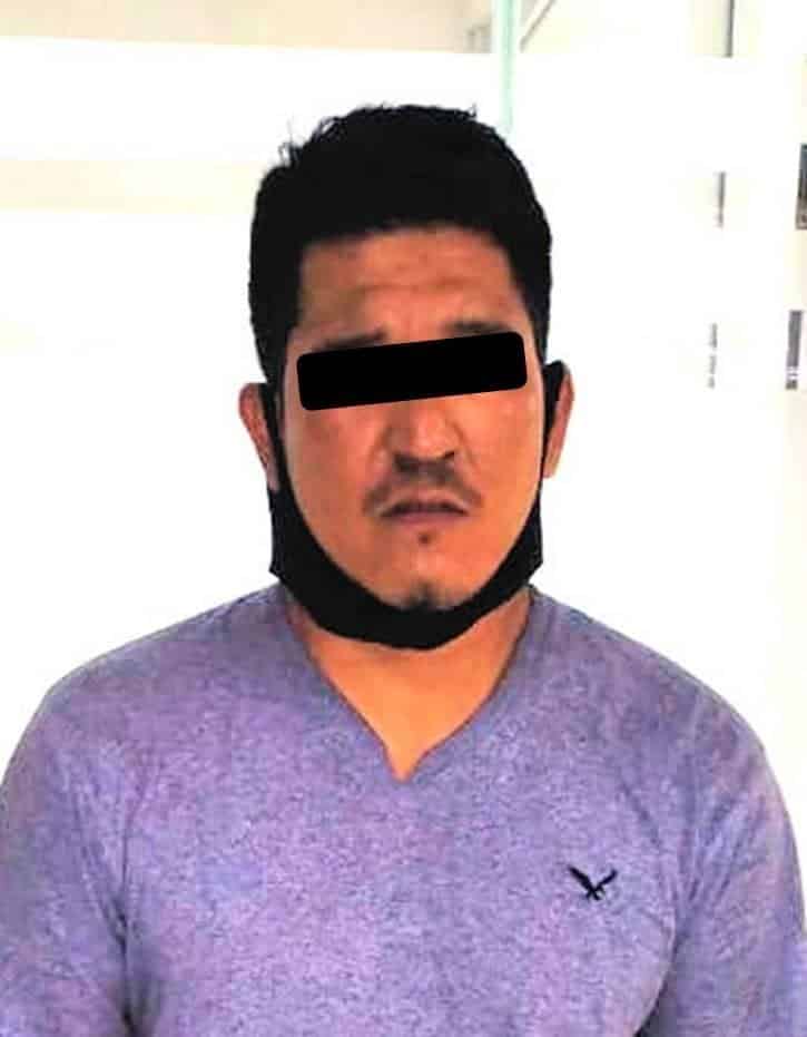 Agredió a su esposa físicamente y posteriormente, le prendió fuego a su vivienda.