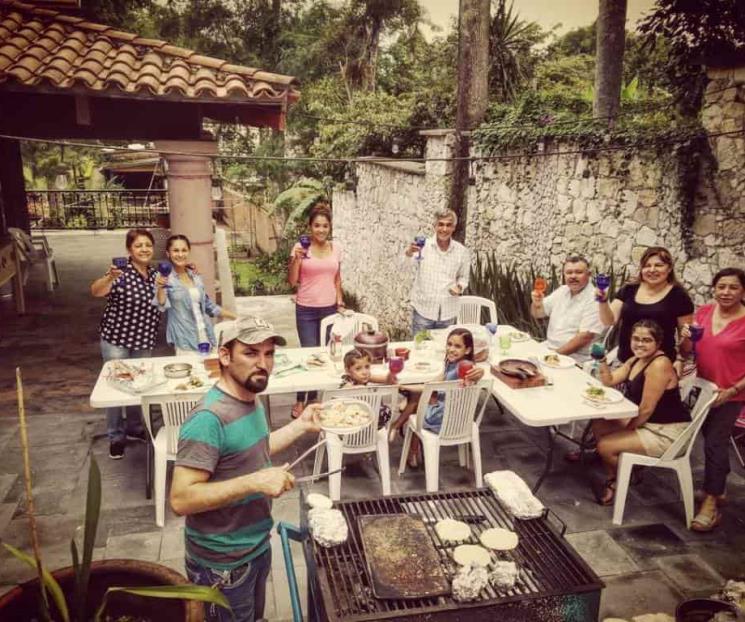 Otro país, desde la familia Otro país, desde la familia