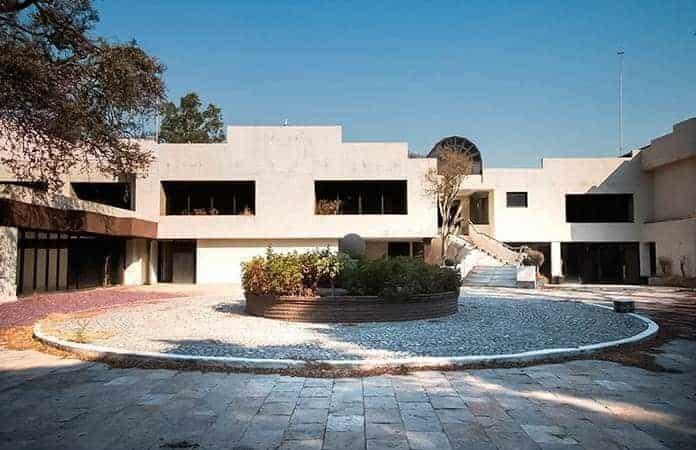 Gastan $1,320 al día por casa de capo Gastan $1,320 al día por casa de capo