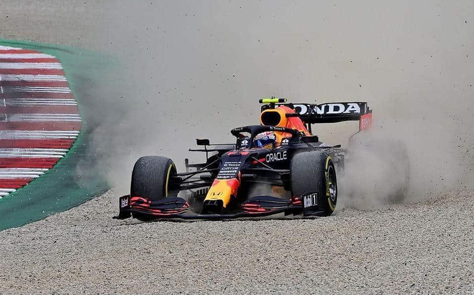 Checo, imán de problemas en Austria Checo, imán de problemas en Austria