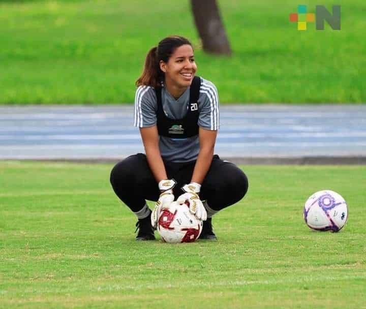 Operan a Ofelia Solis de Tigres Femenil