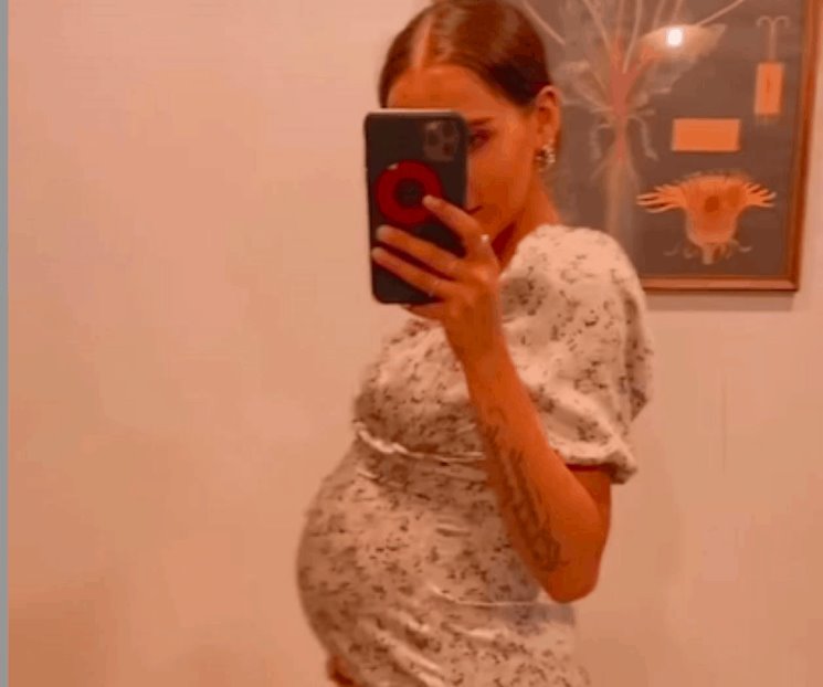 Yuya presume enorme baby bump Yuya presume enorme baby bump