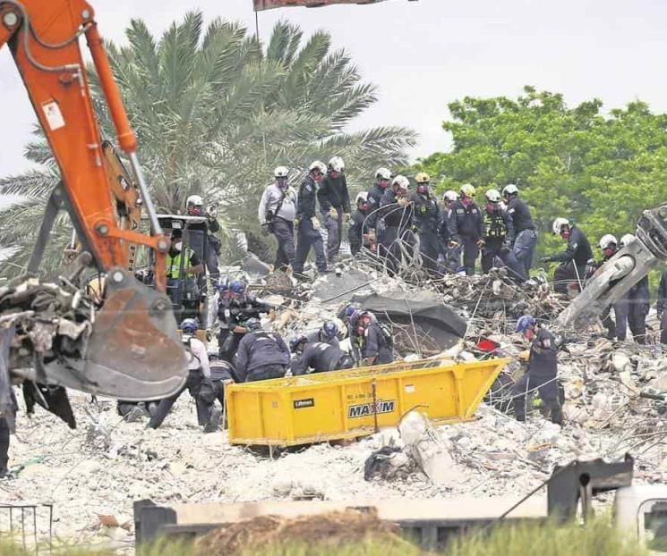 Aumenta a 36 cifra de muertos tras derrumbe en Miami Aumenta a 36 cifra de muertos tras derrumbe en Miami