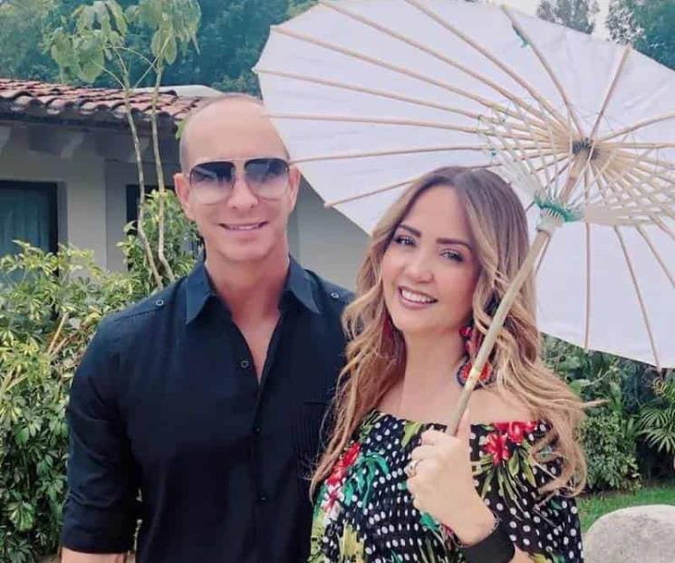 Legarreta reacciona a rumores de infidelidad de Erik Legarreta reacciona a rumores de infidelidad de Erik