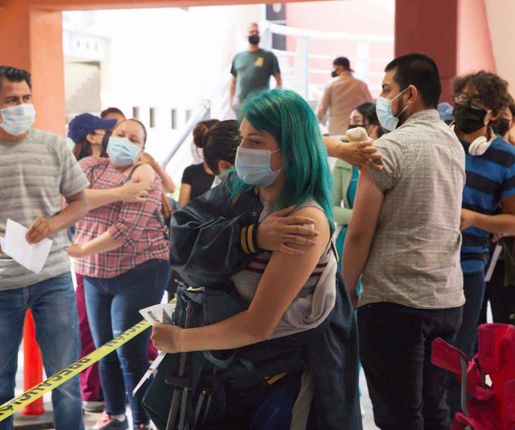 Confirma registro para vacuna Covid para mayores de 18 años Confirma registro para vacuna Covid para mayores de 18 años