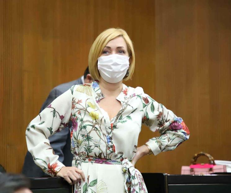 Regresan contagios a Congreso