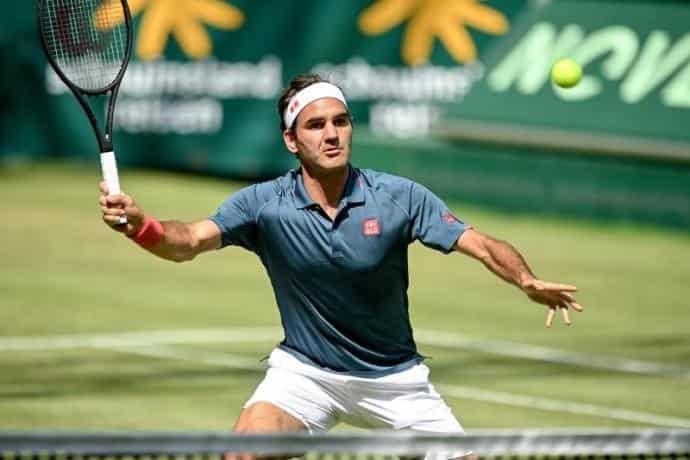 Cae Roger Federer en CF de Wimbledon Cae Roger Federer en CF de Wimbledon