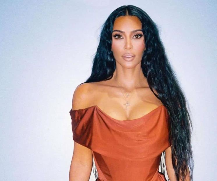 Kim Kardashian anuncia el cierre de su marca de cosméticos Kim Kardashian anuncia el cierre de su marca de cosméticos