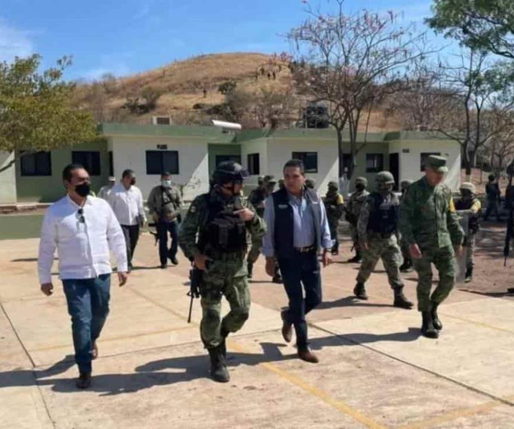 Firman pliego petitorio de habitantes de Aguilila Firman pliego petitorio de habitantes de Aguilila