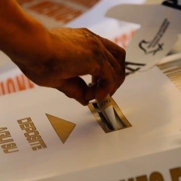 Reta AMLO a adversarios a reagruparse con miras a revocación Reta AMLO a adversarios a reagruparse con miras a revocación