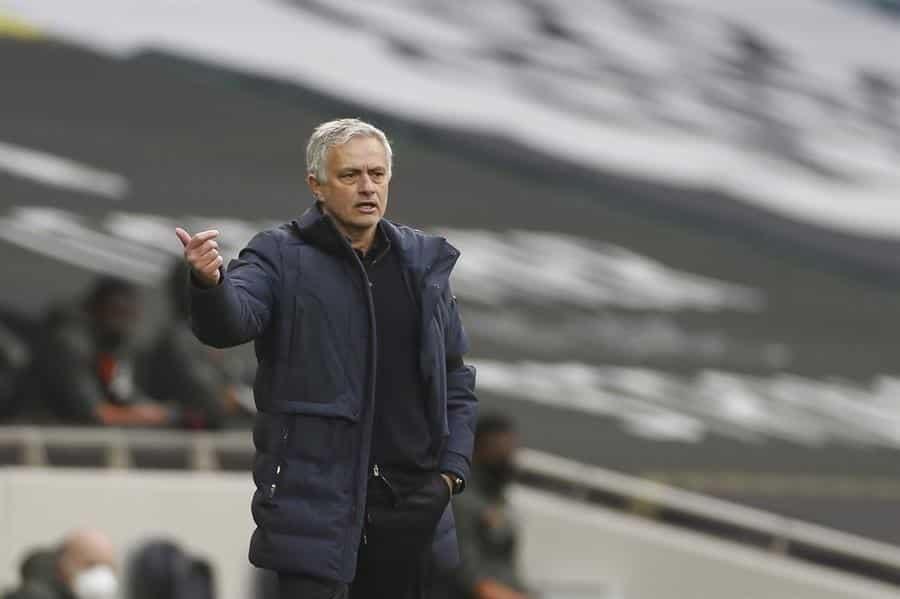 No pierde tiempo Mourinho en la Roma No pierde tiempo Mourinho en la Roma