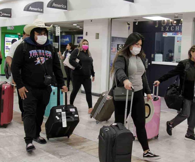 Suben ‘por las nubes’ los boletos de avión Suben ‘por las nubes’ los boletos de avión