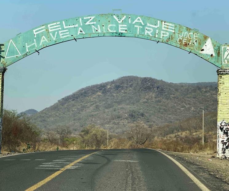 En Aguililla se busca convencer a delincuentes: AMLO En Aguililla se busca convencer a delincuentes: AMLO