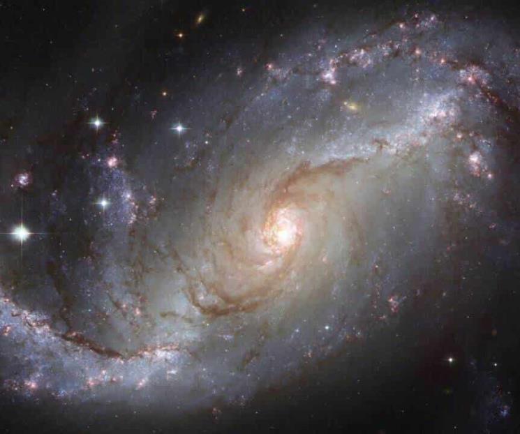 Clasifica miles de galaxias en segundos con nuevo sistema IA