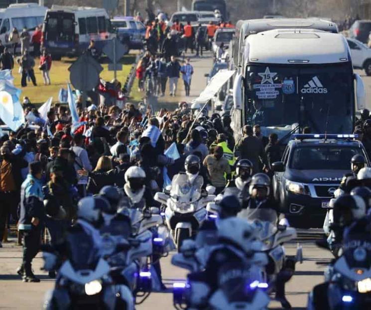 Multitudinaria fiesta argentina por Copa América Multitudinaria fiesta argentina por Copa América