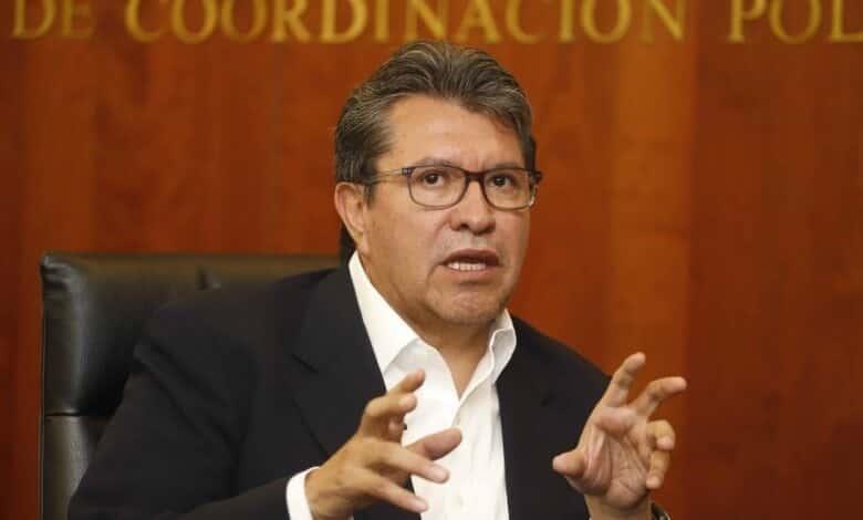 Abogados son tentados por la corrupción: Ricardo Monreal