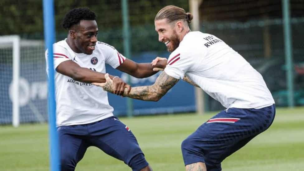 Ya se entrena Sergio Ramos con el PSG Ya se entrena Sergio Ramos con el PSG