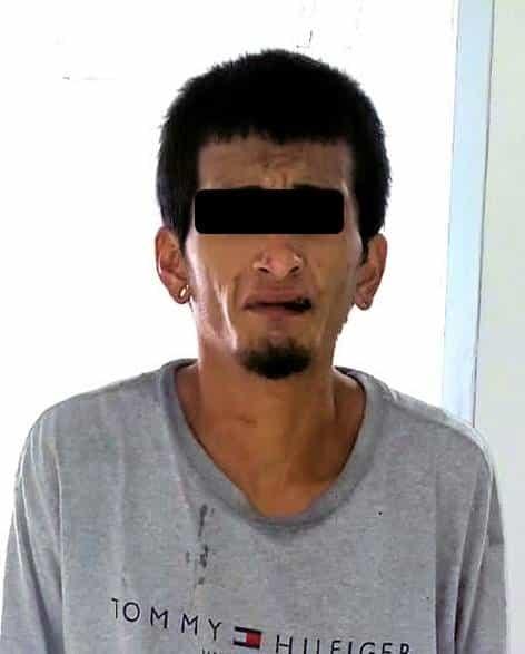 Hombre amenaza a su pareja con cuchillo y lo detienen Hombre amenaza a su pareja con cuchillo y lo detienen