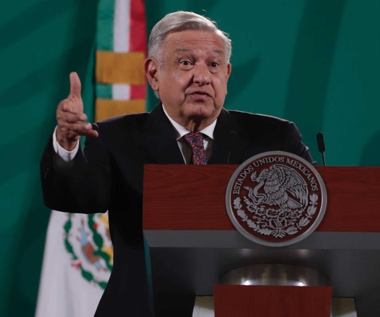 AMLO firma decreto para fortalecer el sistema de aduanas AMLO firma decreto para fortalecer el sistema de aduanas