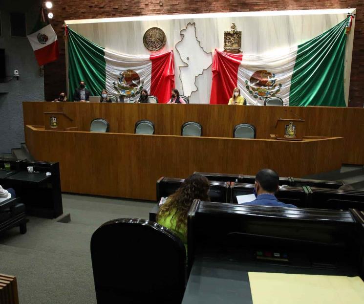 Posponen diputados la revocación de mandato