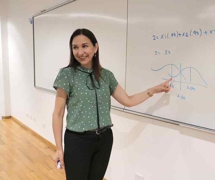 Reciben premio Profesor Inspirador 2021 Reciben premio Profesor Inspirador 2021